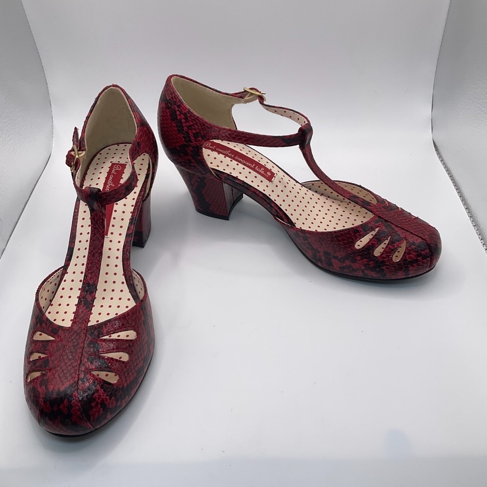 BAIT Footwear T-Strap Pumps Pin-Up Retro Red Snake Print Leather Red NWOB 7.5